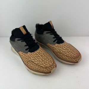 Crown Men's Faux Leather Athletic Two Tone Lace-up Fashion Sneakers Size…